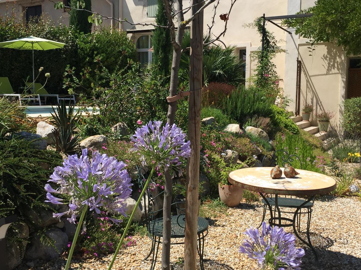 Mas De Mariette Bed and Breakfast Noves Buitenkant foto